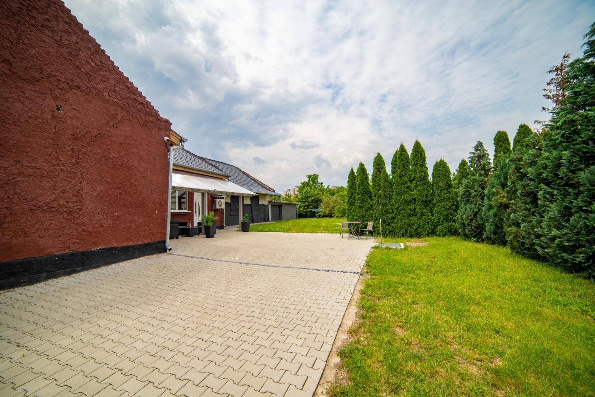 Ro-Land Vendeghaz Apartment Miskolc Luaran gambar